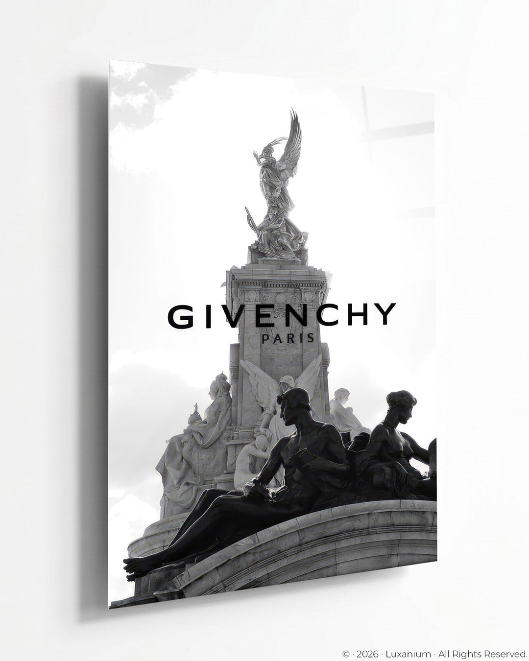 Givenchy Paris Monument